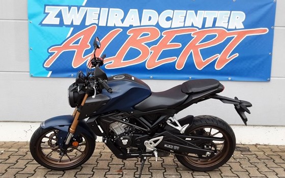 Gebrauchtmotorrad Honda CB125R - Bild 7