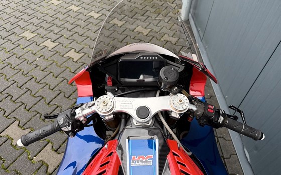 Gebrauchtmotorrad Honda CBR1000RR-R Fireblade SP - Bild 4
