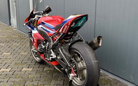 Gebrauchtmotorrad Honda CBR1000RR-R Fireblade SP - Bild 7
