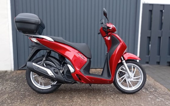 Gebrauchtmotorrad Honda SH125 - Bild 13