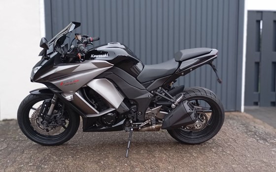 Gebrauchtmotorrad Kawasaki Z1000SX - Bild 1