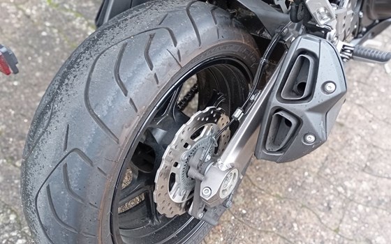 Gebrauchtmotorrad Kawasaki Z1000SX - Bild 10