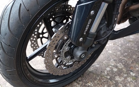 Gebrauchtmotorrad Kawasaki Z1000SX - Bild 11