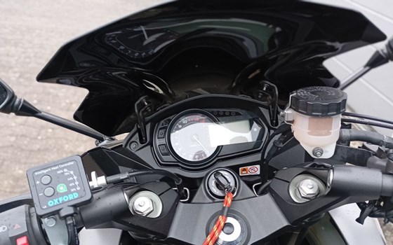 Gebrauchtmotorrad Kawasaki Z1000SX - Bild 7