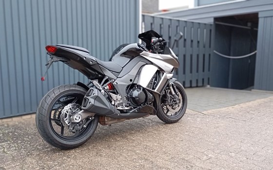 Gebrauchtmotorrad Kawasaki Z1000SX - Bild 9