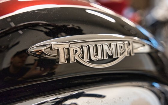 Gebrauchtmotorrad Triumph Rocket III Touring - Bild 13