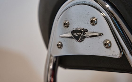 Gebrauchtmotorrad Triumph Rocket III Touring - Bild 18