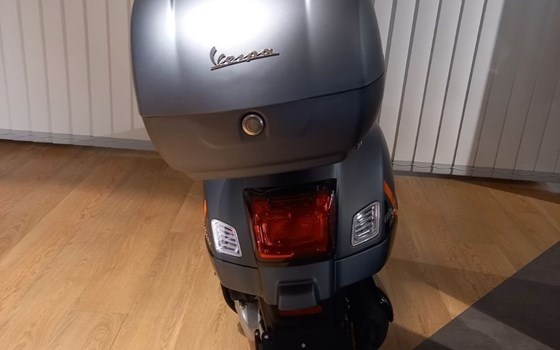Gebrauchtmotorrad Vespa GTS 125 i.e. Super Sport - Bild 4