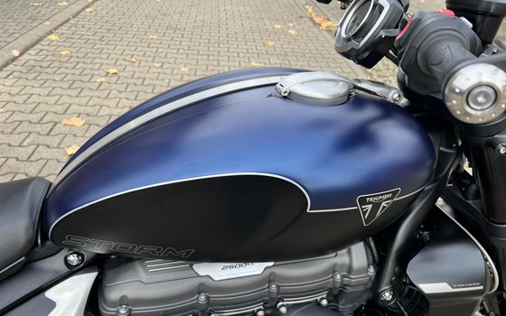 Gebrauchtmotorrad Triumph Rocket 3 Storm R - Bild 11