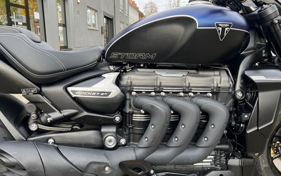 Gebrauchtmotorrad Triumph Rocket 3 Storm R - Bild 9