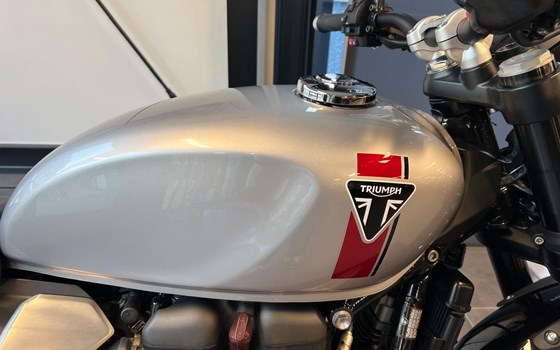 Gebrauchtmotorrad Triumph Speed Twin 900 - Bild 6