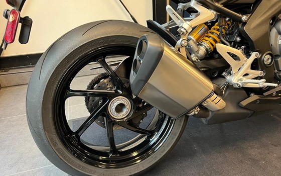 Gebrauchtmotorrad Triumph Speed Triple 1200 RS - Bild 13