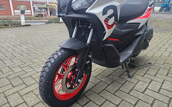 Neufahrzeug Aprilia SR GT 125 - Bild 4