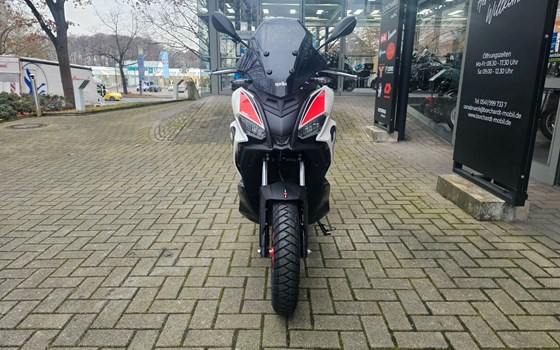 Neufahrzeug Aprilia SR GT 125 - Bild 5