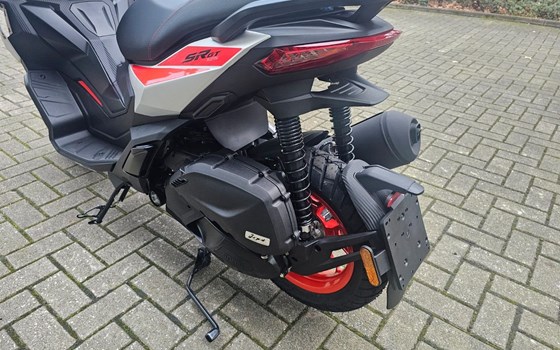 Neufahrzeug Aprilia SR GT 125 - Bild 9