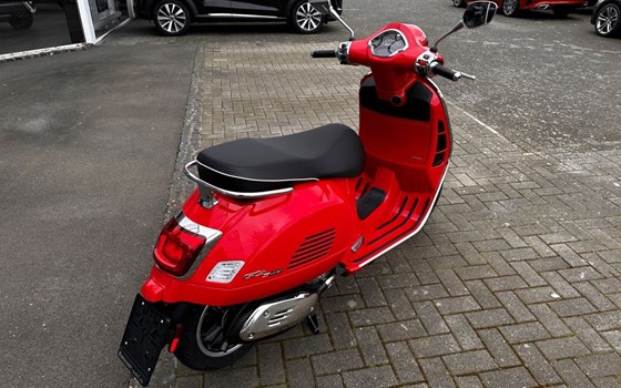 Neufahrzeug Vespa GTS 310 Super - Bild 3