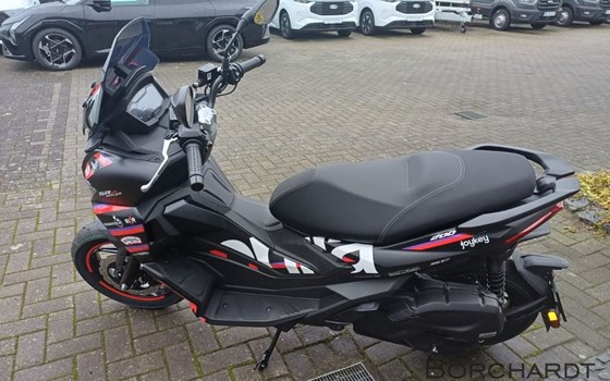 Neufahrzeug Aprilia SR GT Replica 200 - Bild 7