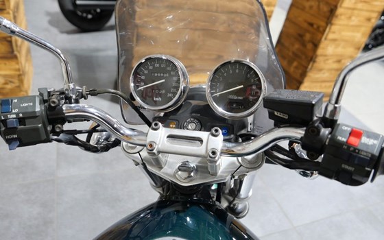 Gebrauchtmotorrad Kawasaki Zephyr 750 - Bild 9