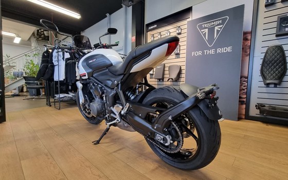 Gebrauchtmotorrad Triumph Trident 660 - Bild 5