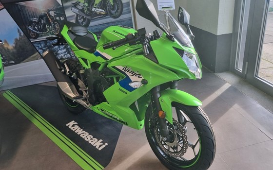 Neufahrzeug Kawasaki Ninja 125 - Bild 2