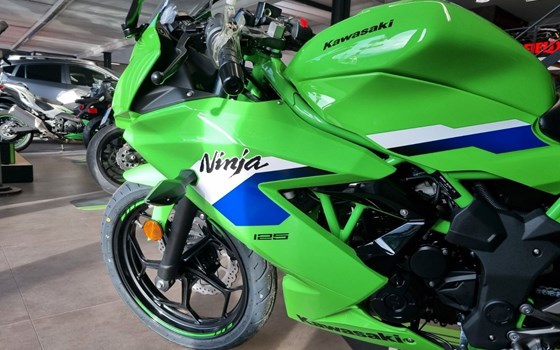 Neufahrzeug Kawasaki Ninja 125 - Bild 4