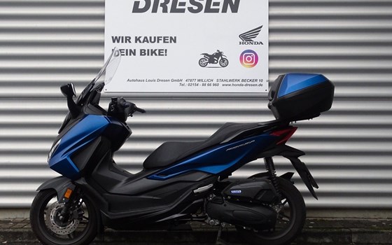 Gebrauchtmotorrad Honda Forza 125 - Bild 3