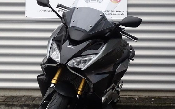 Gebrauchtmotorrad Honda Forza 750 - Bild 2