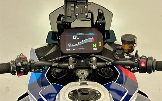 Gebrauchtmotorrad BMW M 1000 XR - Bild 4