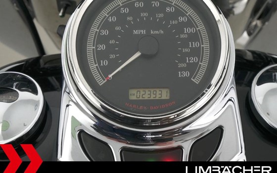 Gebrauchtmotorrad Harley-Davidson Softail Heritage Classic FLSTC - Bild 12