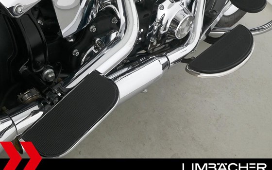 Gebrauchtmotorrad Harley-Davidson Softail Heritage Classic FLSTC - Bild 16