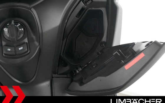 Gebrauchtmotorrad Yamaha XMAX 125 - Bild 20