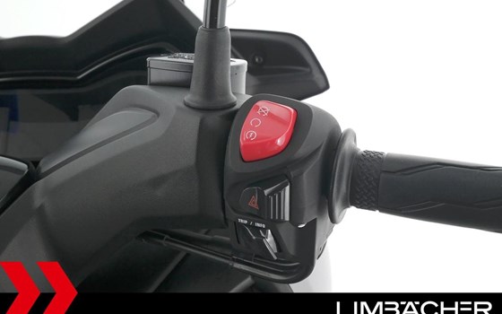 Gebrauchtmotorrad Yamaha XMAX 125 - Bild 22