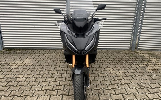 Gebrauchtmotorrad Honda NT1100 DCT Electronic Suspension - Bild 7