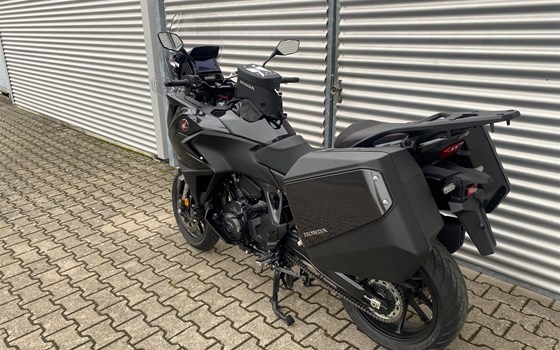 Gebrauchtmotorrad Honda NT1100 DCT Electronic Suspension - Bild 4