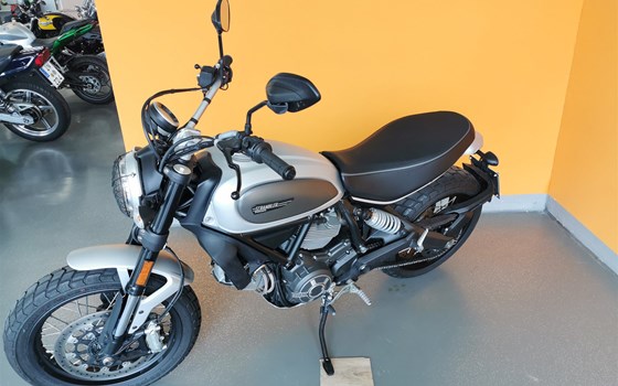 Gebrauchtmotorrad Ducati Scrambler Classic - Bild 3