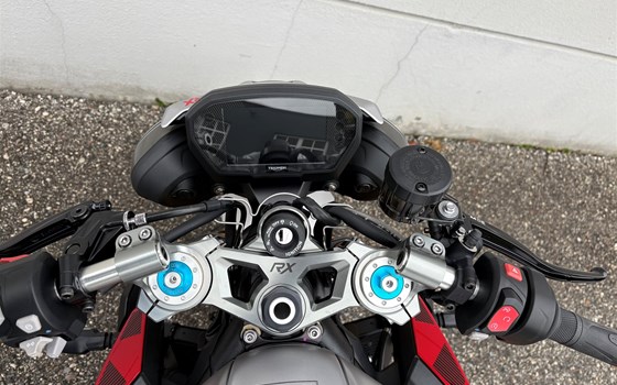 Neufahrzeug Triumph Street Triple 765 RX - Bild 10