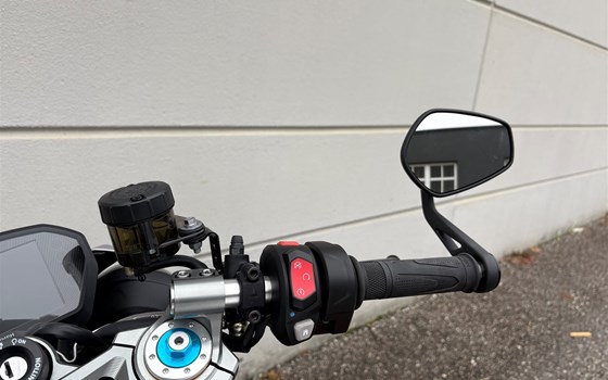 Neufahrzeug Triumph Street Triple 765 RX - Bild 9