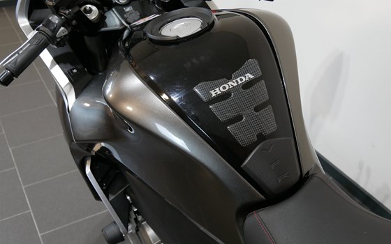 Gebrauchtmotorrad Honda VFR 1200 F - Bild 14