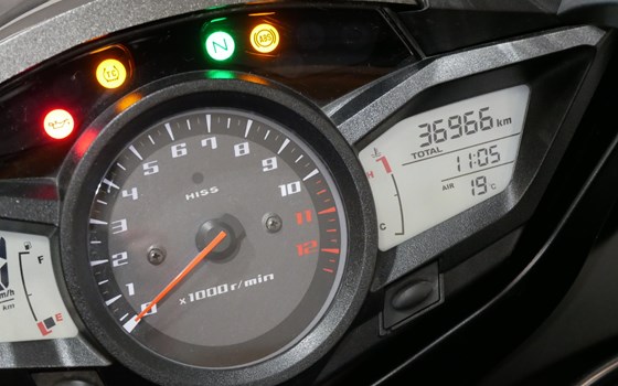 Gebrauchtmotorrad Honda VFR 1200 F - Bild 18