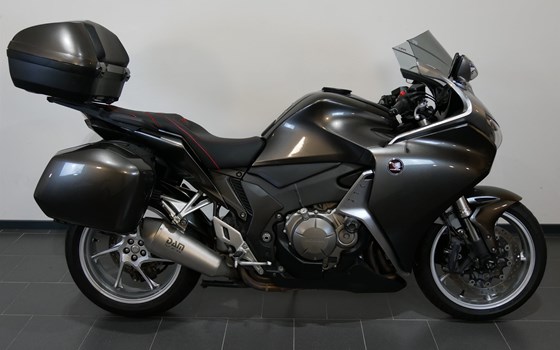 Gebrauchtmotorrad Honda VFR 1200 F - Bild 2