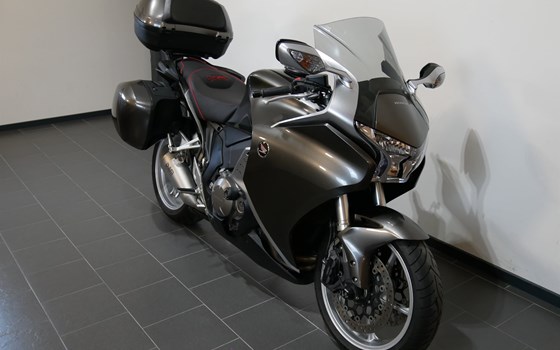 Gebrauchtmotorrad Honda VFR 1200 F - Bild 4