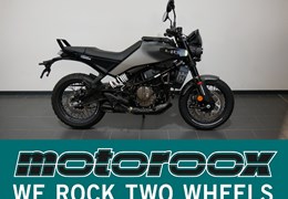 Gebrauchte Husqvarna Svartpilen 401