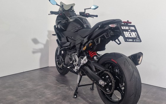 Gebrauchtmotorrad BMW F 900 XR - Bild 2