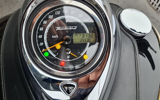 Gebrauchtmotorrad Triumph Thunderbird LT - Bild 12