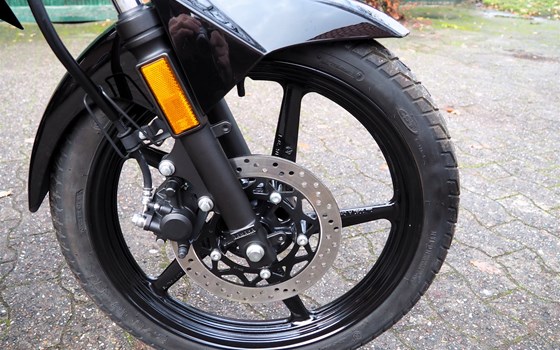 Gebrauchtmotorrad Yamaha YS125 - Bild 9