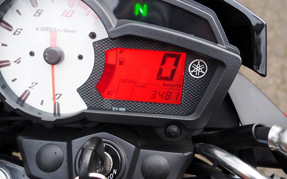 Gebrauchtmotorrad Yamaha YS125 - Bild 16