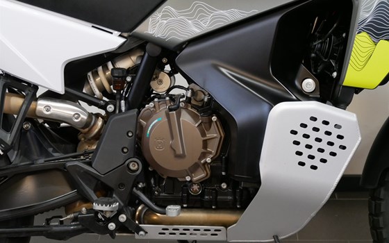 Gebrauchtmotorrad Husqvarna Norden 901 Expedition - Bild 8