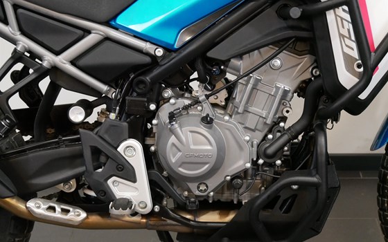 Gebrauchtmotorrad CFMOTO 450MT - Bild 8