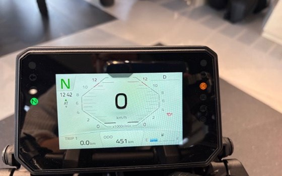 Gebrauchtmotorrad Yamaha MT-09 Y-AMT - Bild 11