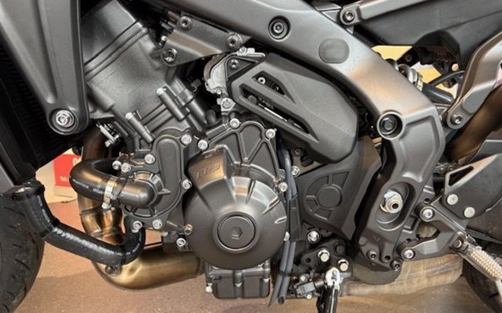 Gebrauchtmotorrad Yamaha MT-09 Y-AMT - Bild 15